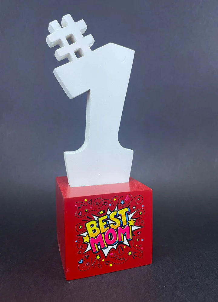 Best Mom Nr-1 Award. MM15