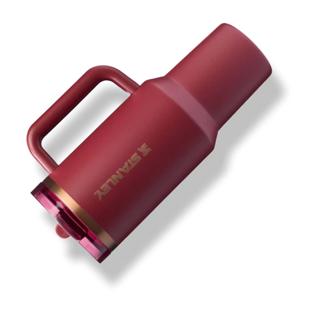 The Stanley Quencher: The Ultimate Hydration Solution in Pakistan
